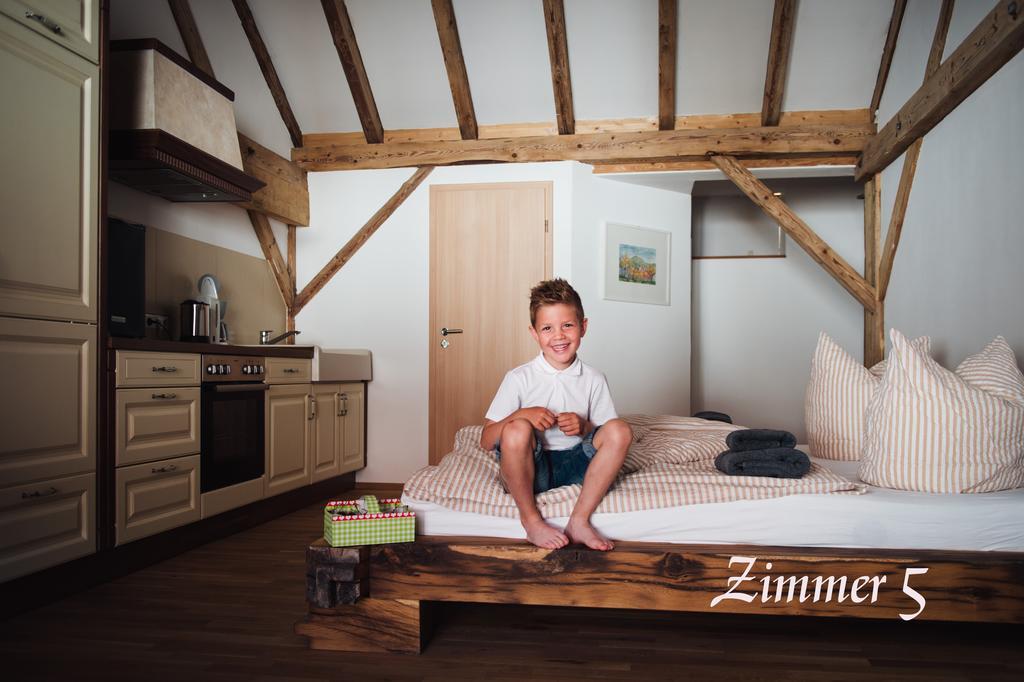 Alte Kass Hotel & Kaffeehaus Neidlingen Екстериор снимка